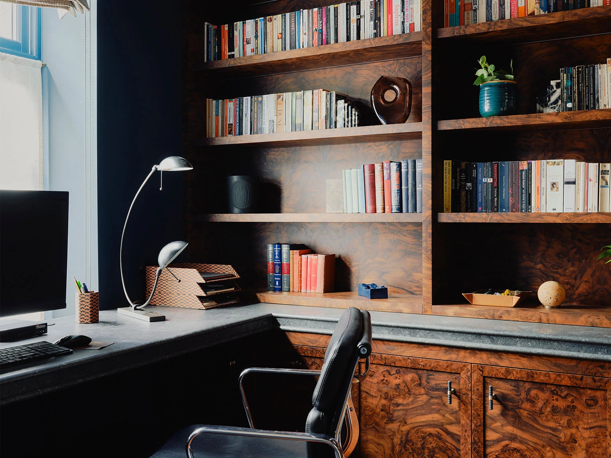 Antoinette Poisson Desk Tray Torrent