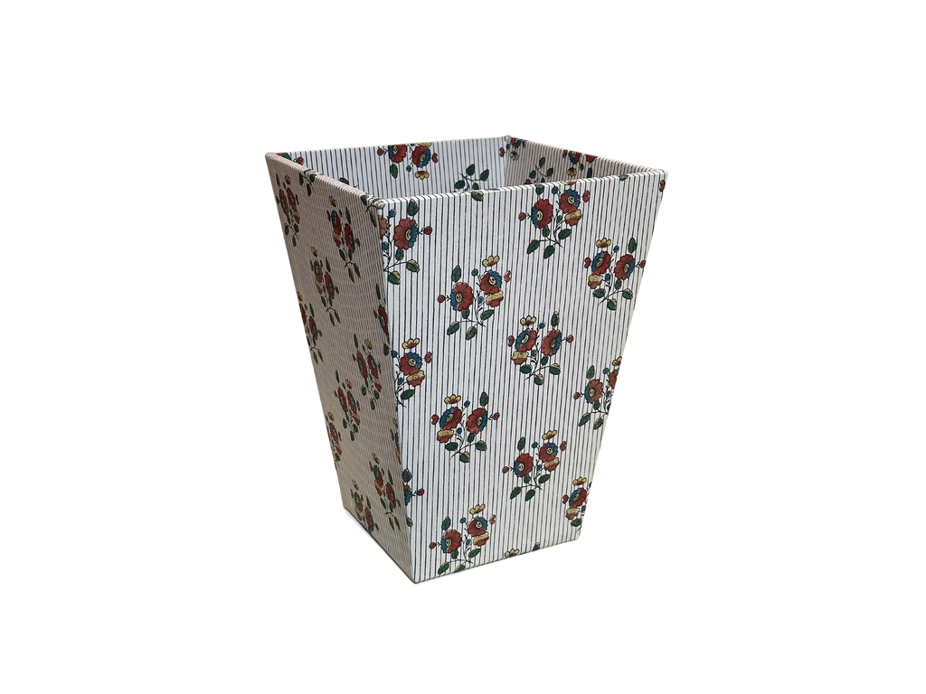 Antoinette Poisson Waste Bin Boutonnière