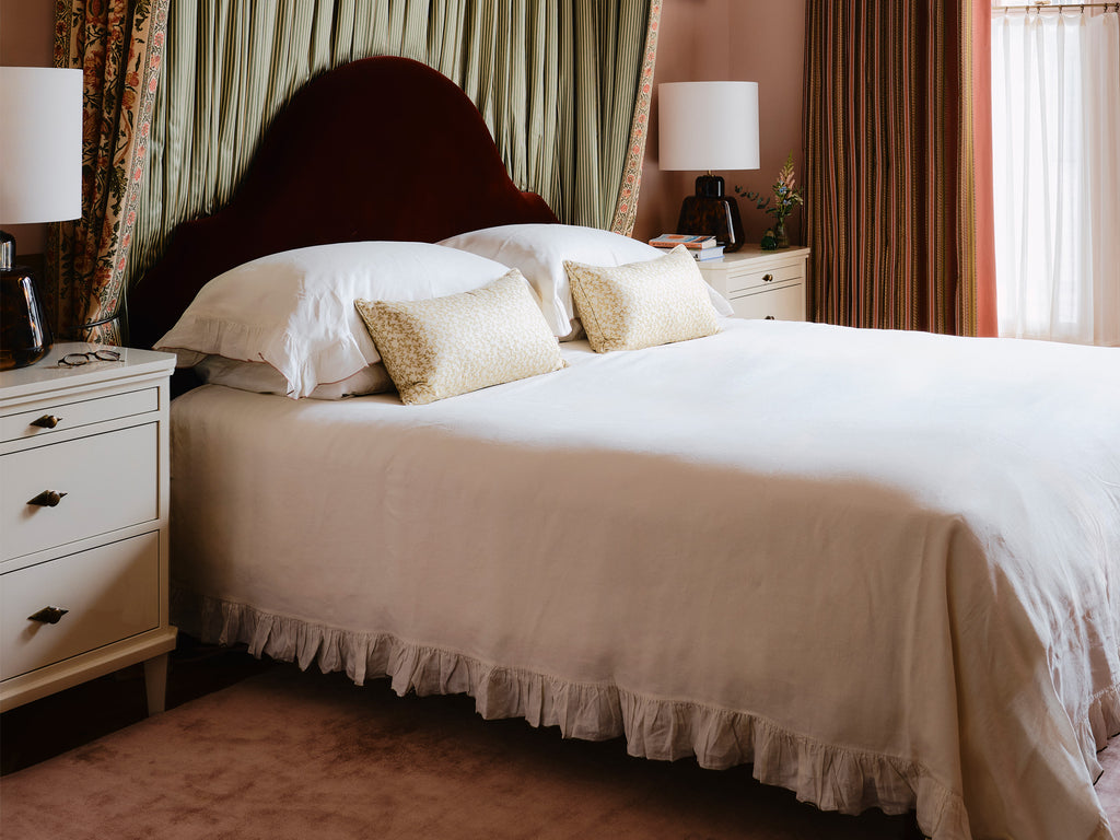 Ruffle Standard Pillow Slip