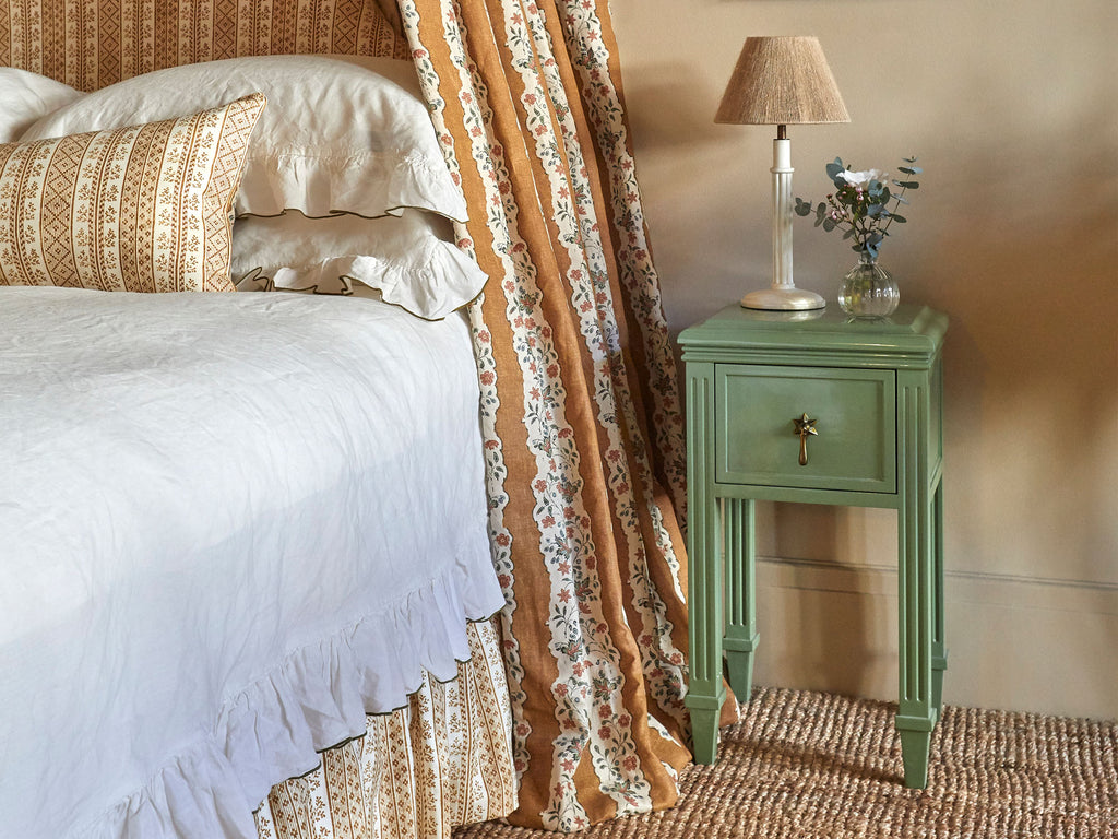 Ruffle Standard Pillow Slip