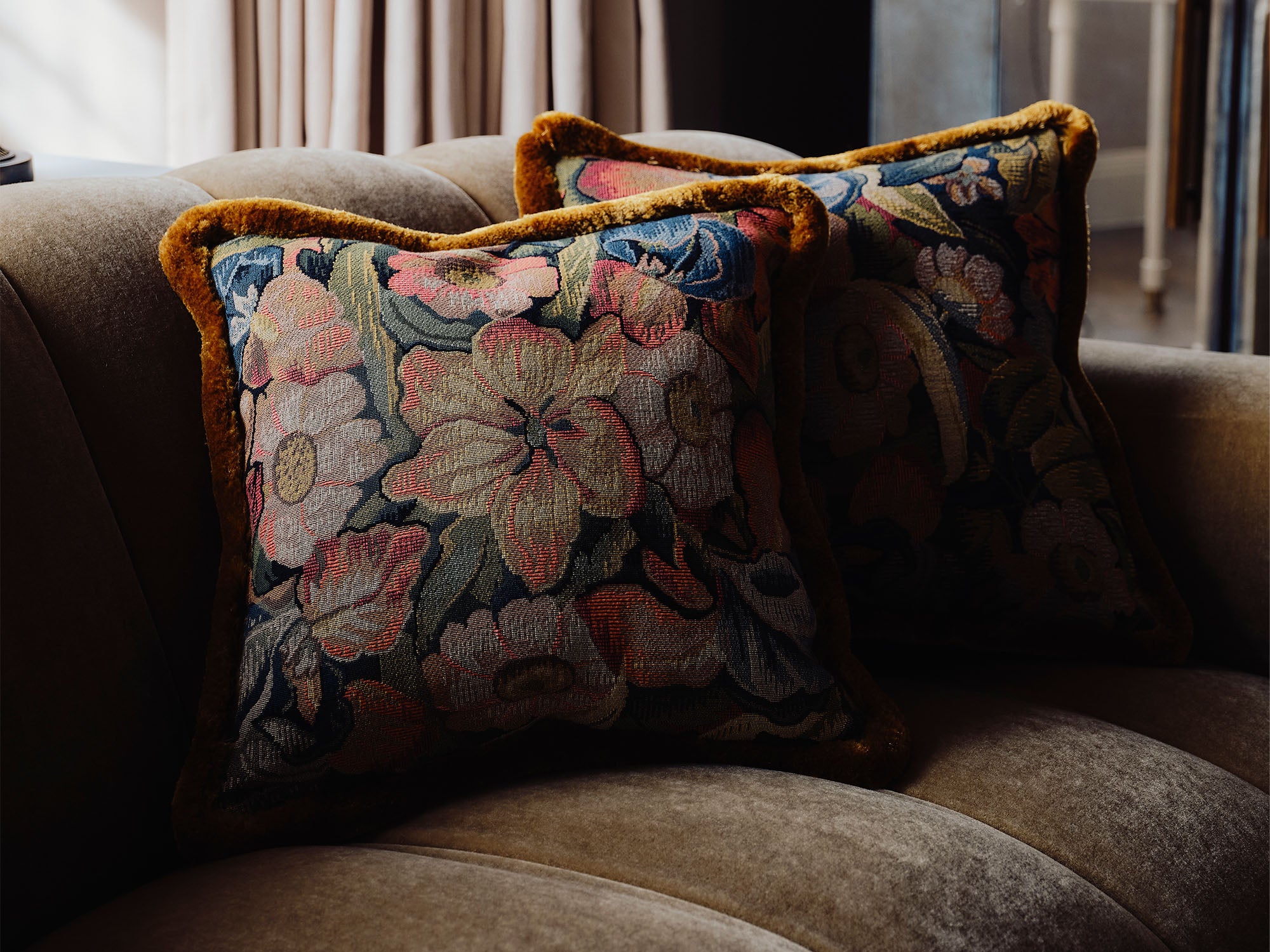 Rouge Vert Square Cushion