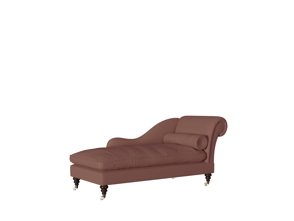Stevie Chaise