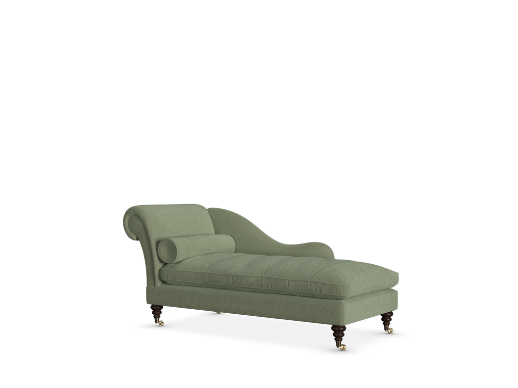 Stevie Chaise