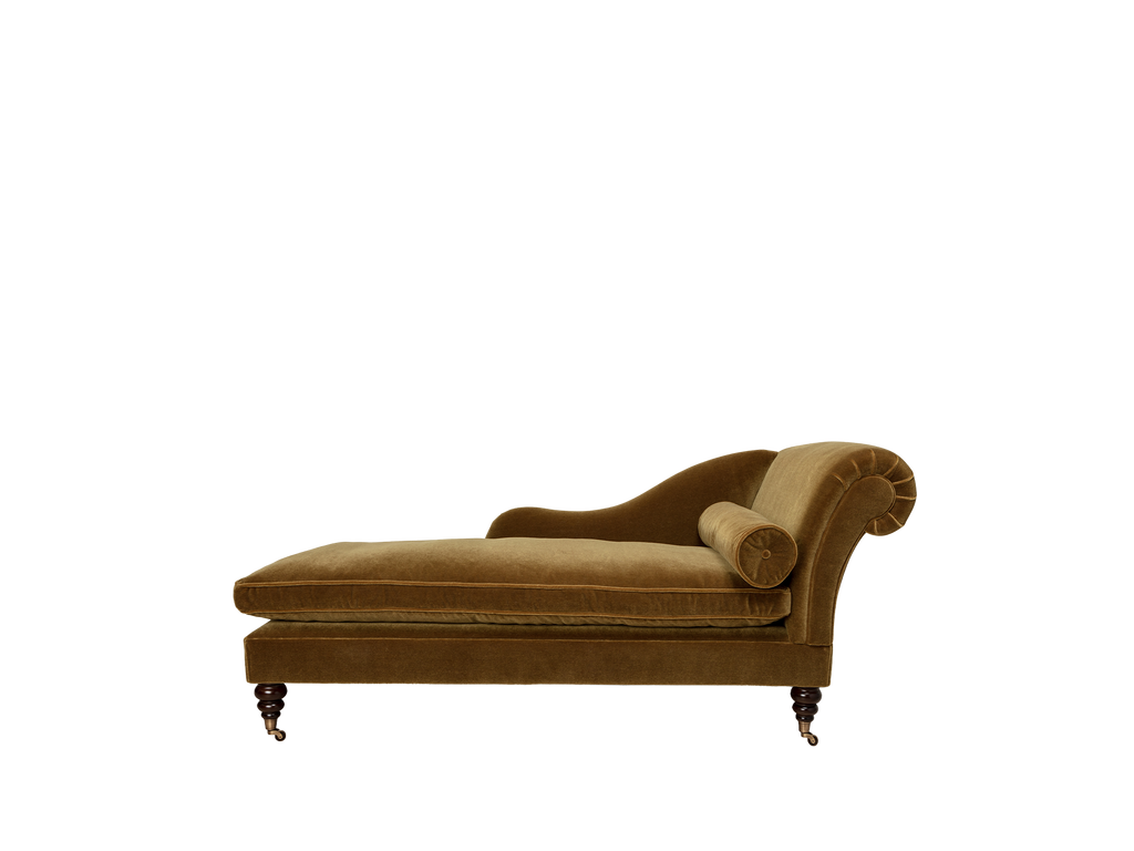 Stevie Chaise